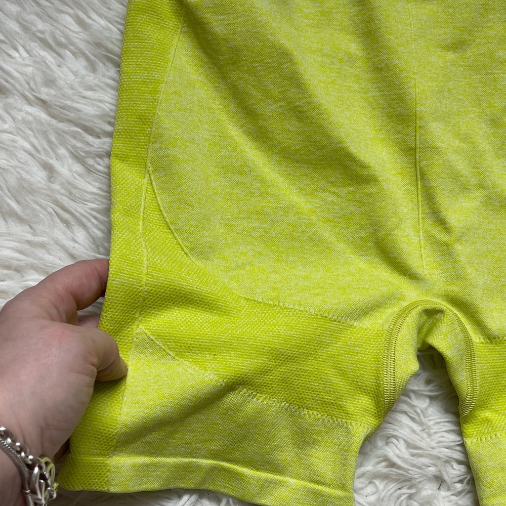 Gymshark Flex Lime Green Workout Shorts - Picture 5 of 8